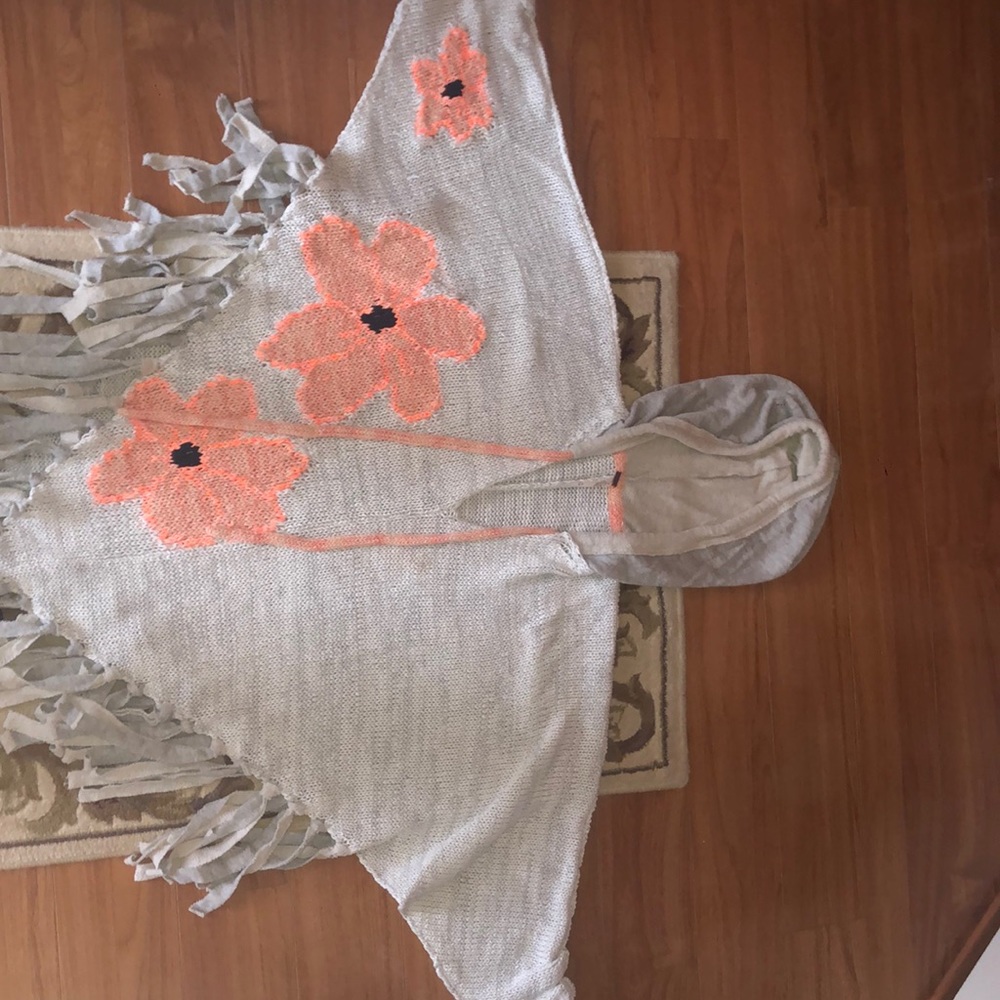 Free people poncho